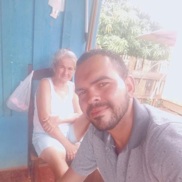 Meet your Posher, Thiago - Picture 1 of 1